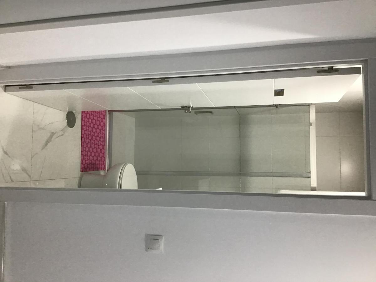 Room In Apartment - Habitacion Multiple 04 Carpetana Μαδρίτη Εξωτερικό φωτογραφία